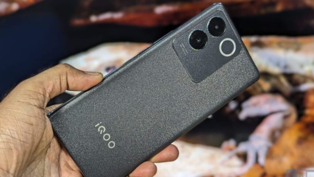 iQOO Z7 Pro Review: किलर कैमरा क्वालिटी के साथ ऐसी मल्टीटास्किंग, की अभी हो जाओगे इसके दीवाने