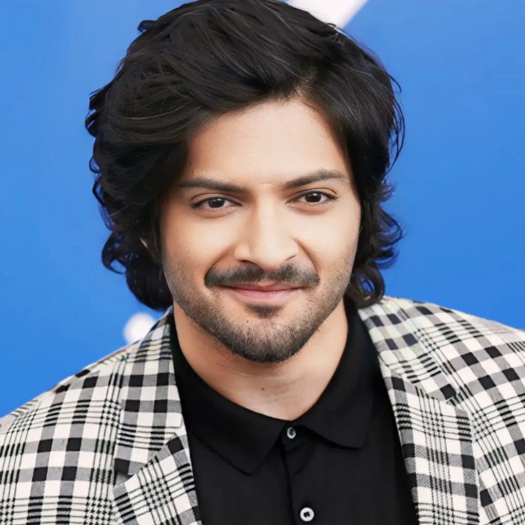 अली फज़ल का जीवन परिचय | Ali Fazal Biography In Hindi